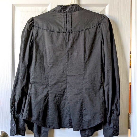 Levi’s Button Down Shirt - Picture 4 of 4